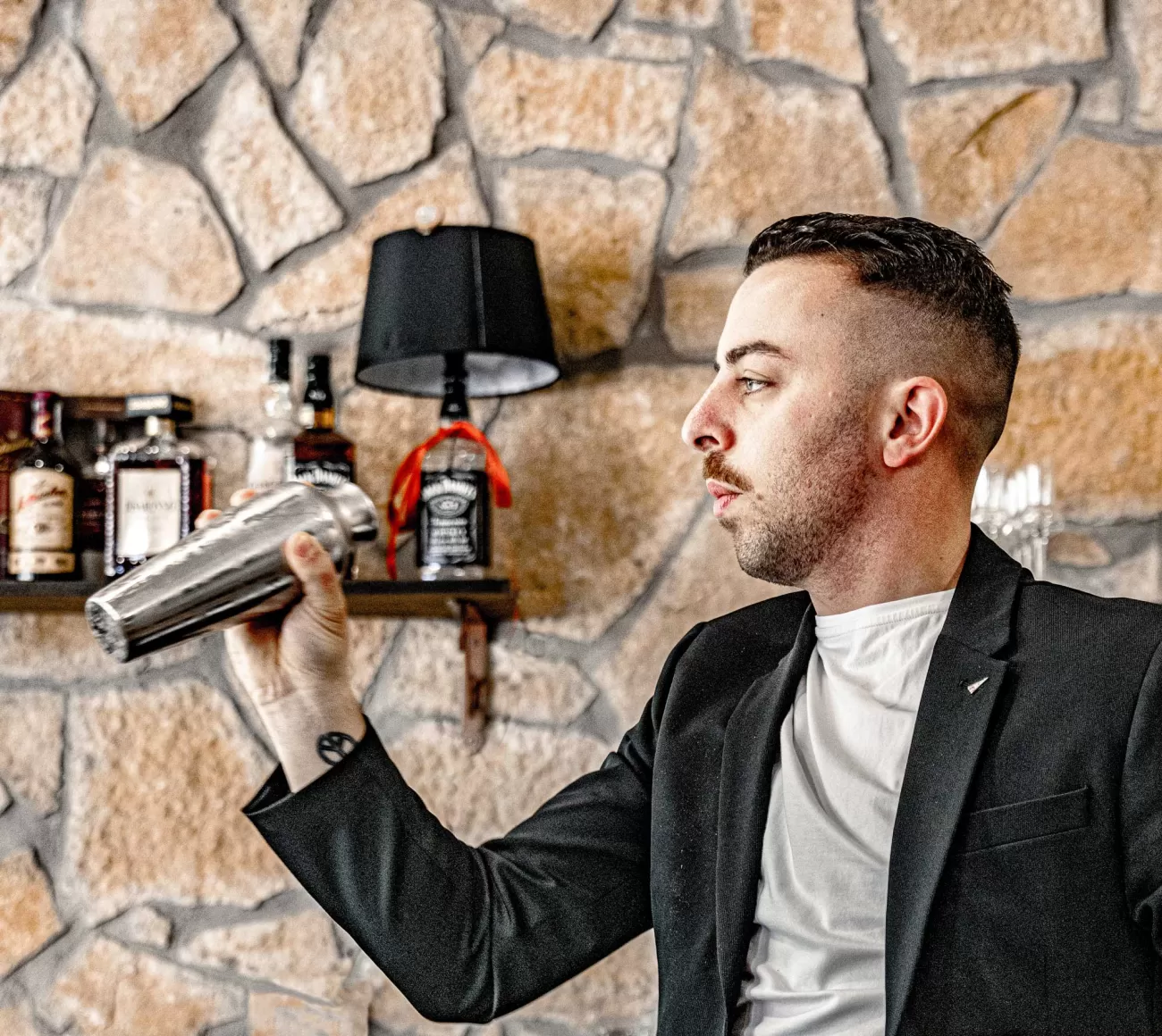 Viktoria Budko - Photographer Cocktail Barman