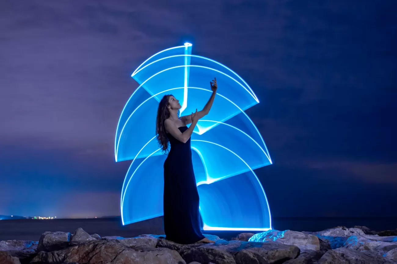 Viktoria Budko - Photographer Light Painting