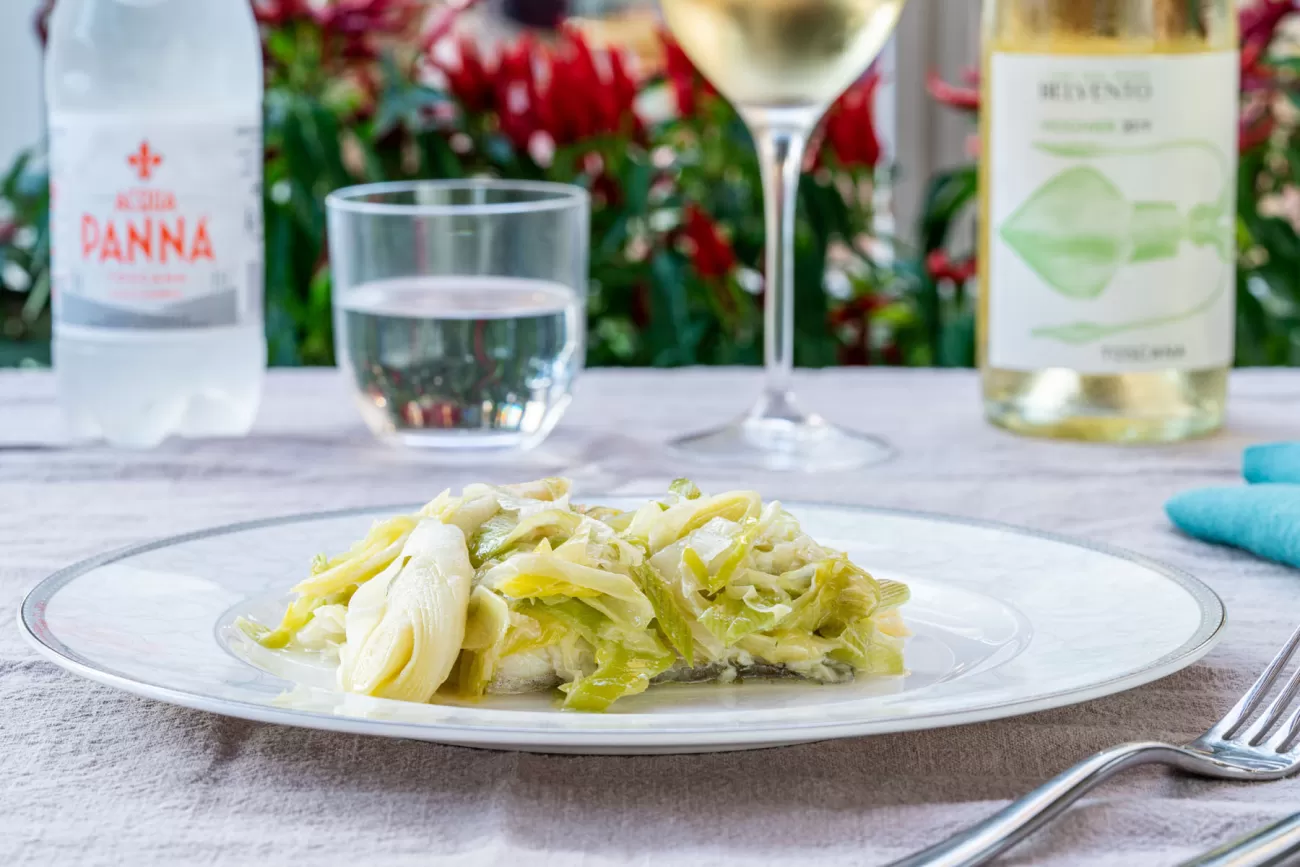 Baccalà ai porri con salsa delicata – food photography per piatti di pesce